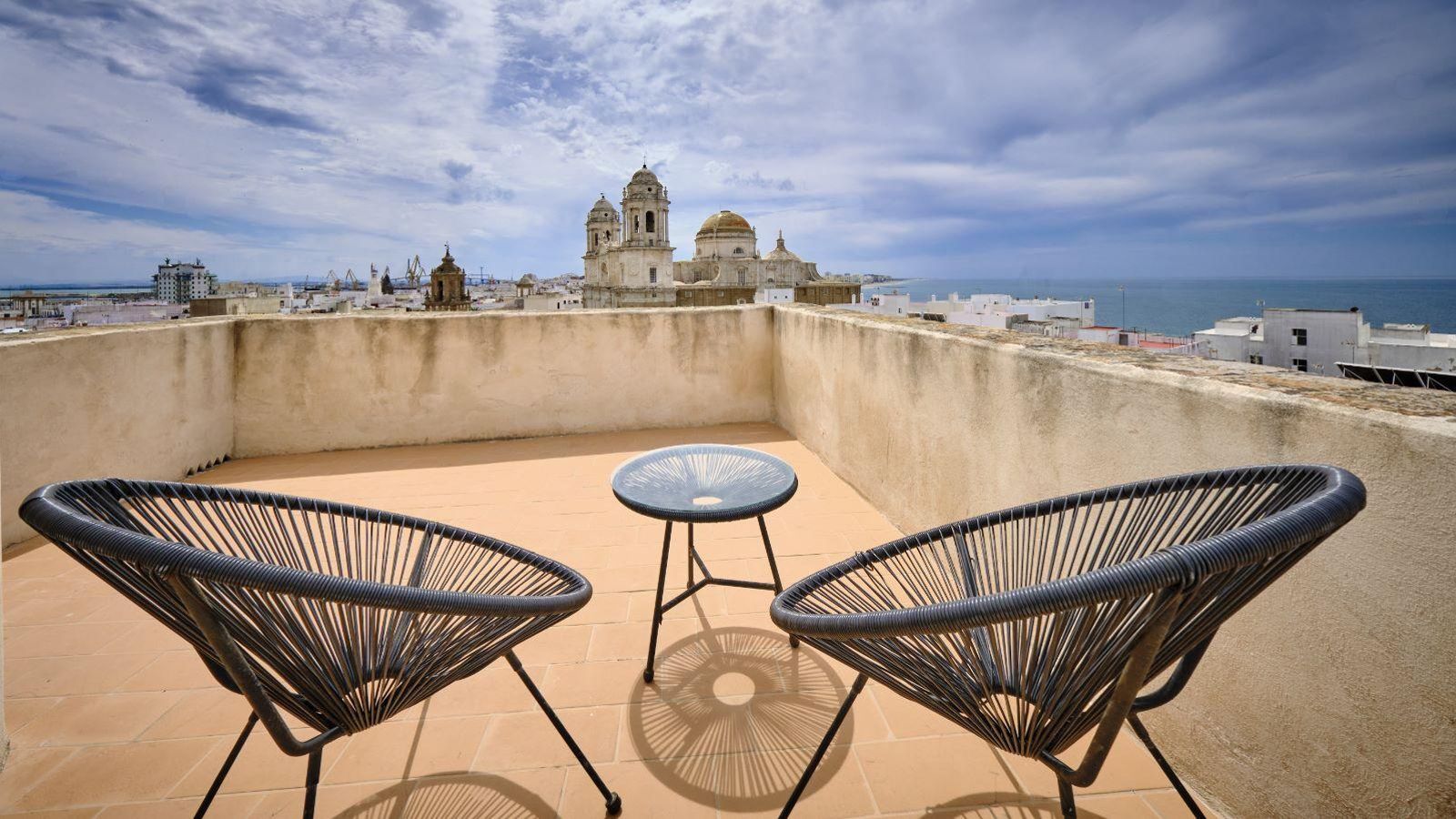 La terraza de una de las habitaciones del Hotel Casual con Duende de Cádiz