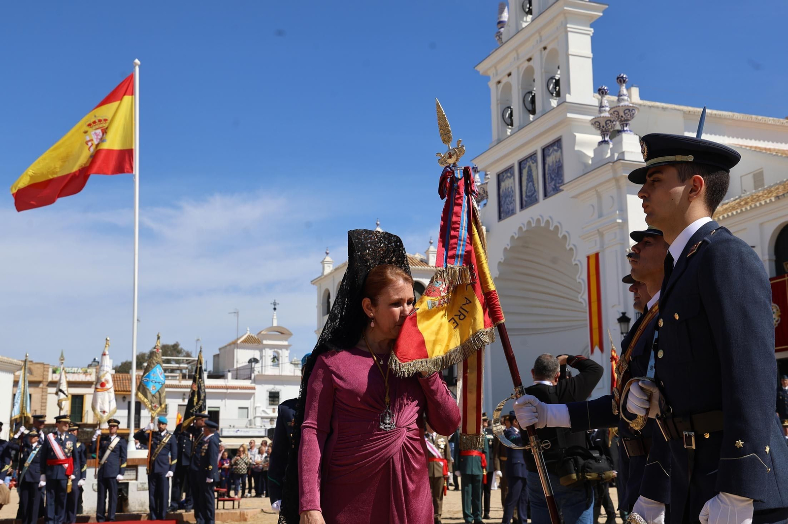Imágenes del acto de Juramento o Promesa de Fidelidad a la Bandera Nacional en El Rocío