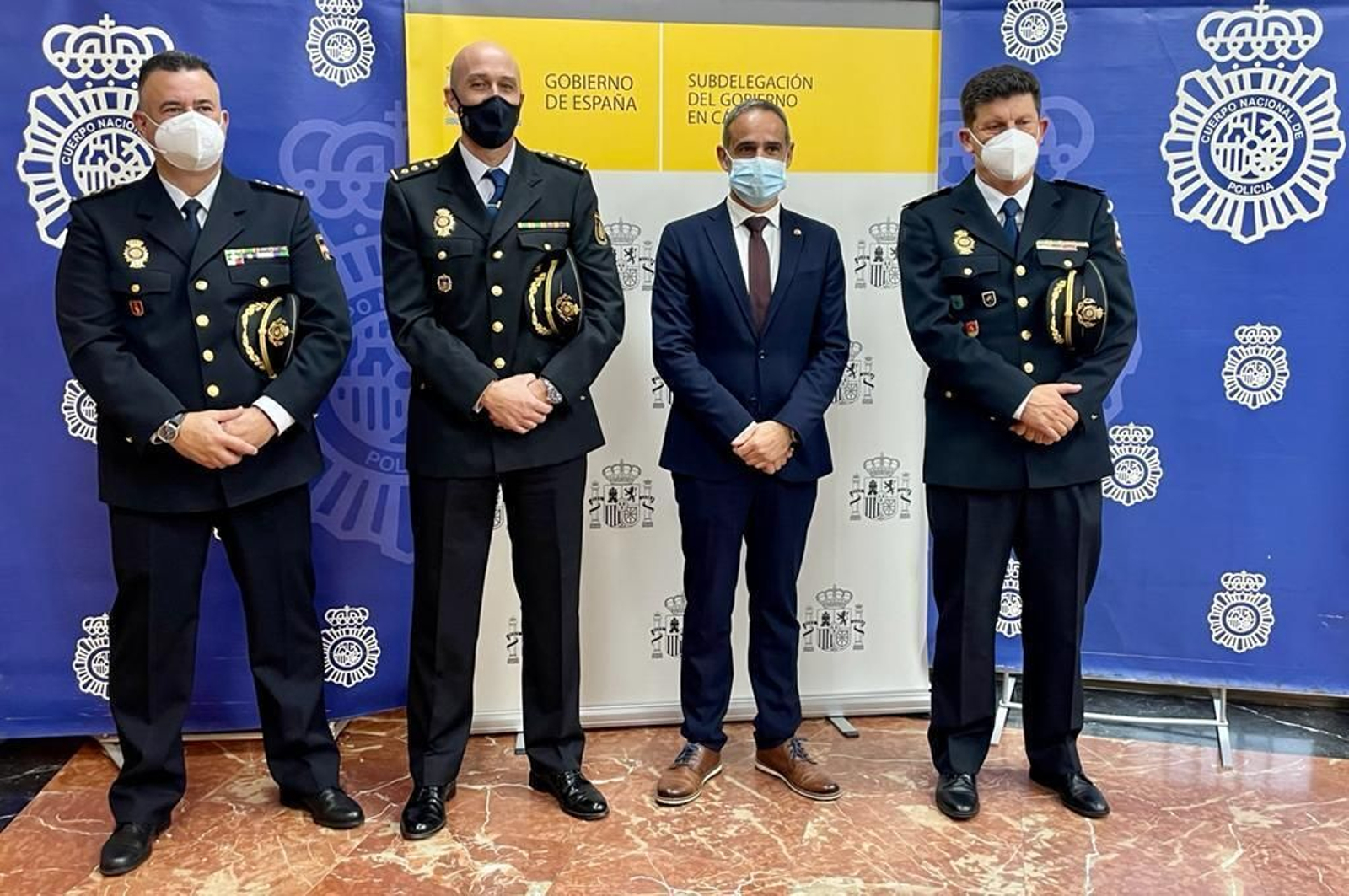 De izquierda a derecha: Ramón José Fernández, José Juan Hierro, José Pacheco y Francisco Medel. De izquierda a derecha: Ramón José Fernández, José Juan Hierro, José Pacheco y Francisco Medel.