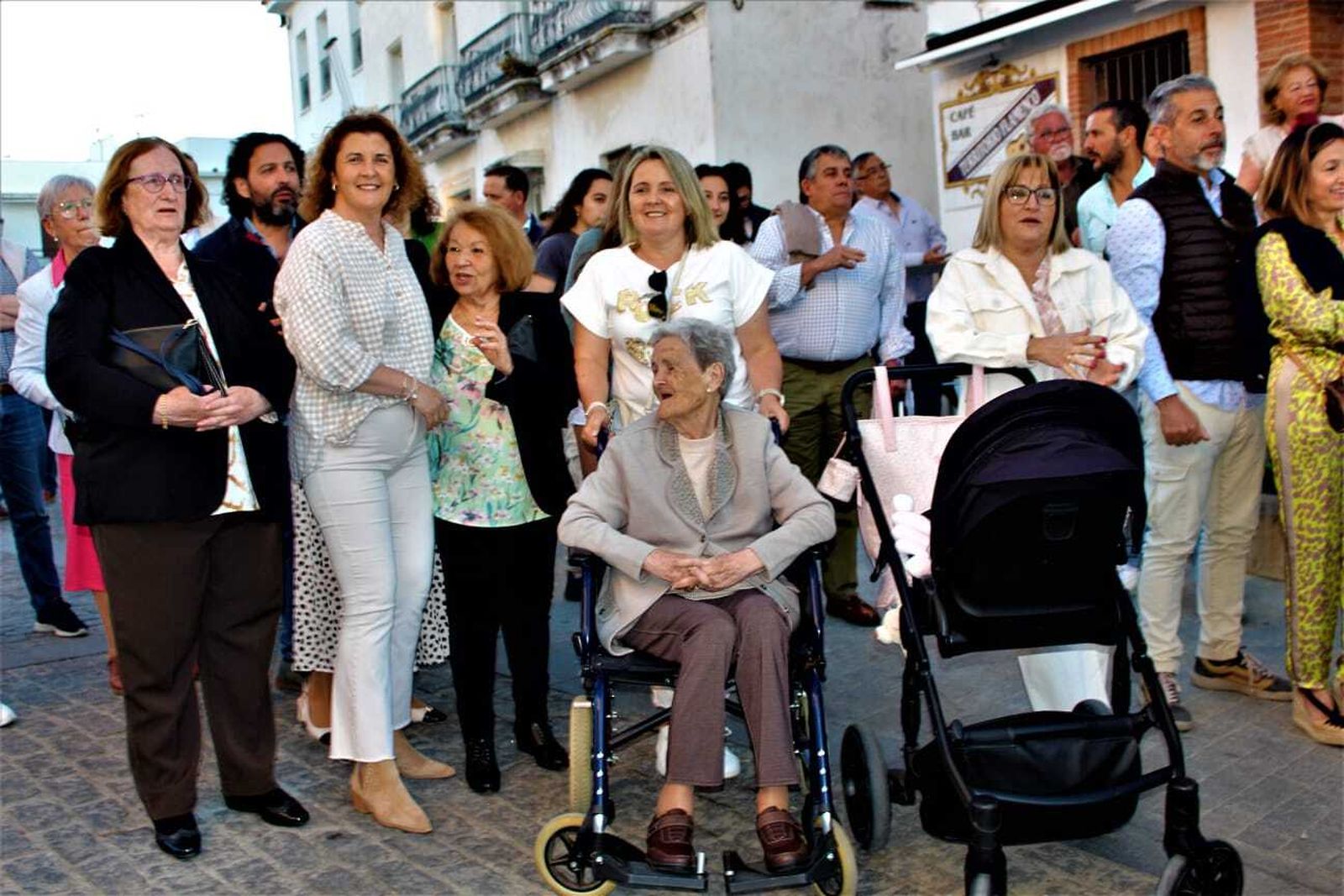 Imágenes del traslado de la Virgen de los Santos al Beaterio de Jesús, María y José