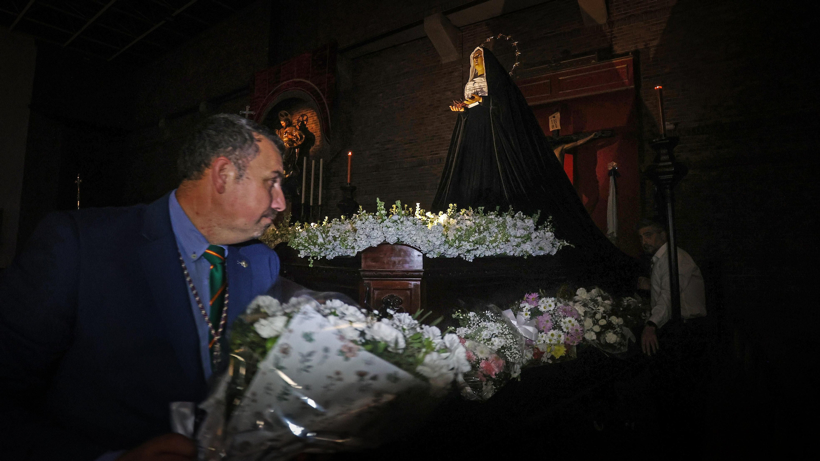 La Hermandad de Amor y Sacrificio de Jerez en imágenes