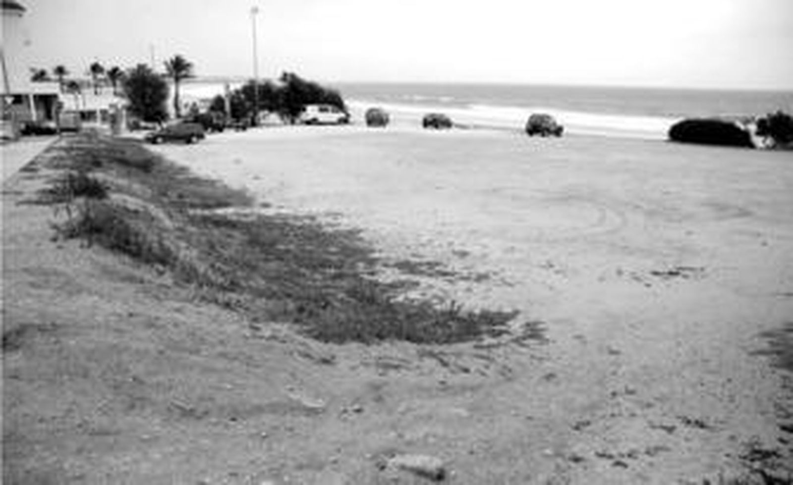 Los aparcamientos de la zona situada junto a Laja Bermeja se eliminarán para habilitar un nuevo espacio que incluirá un anfiteatro.