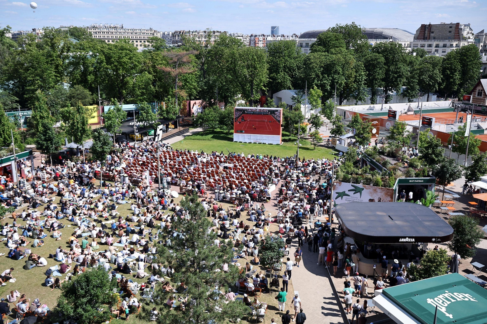 Las fotos del primer título de Carlos Alcaraz en Roland Garros