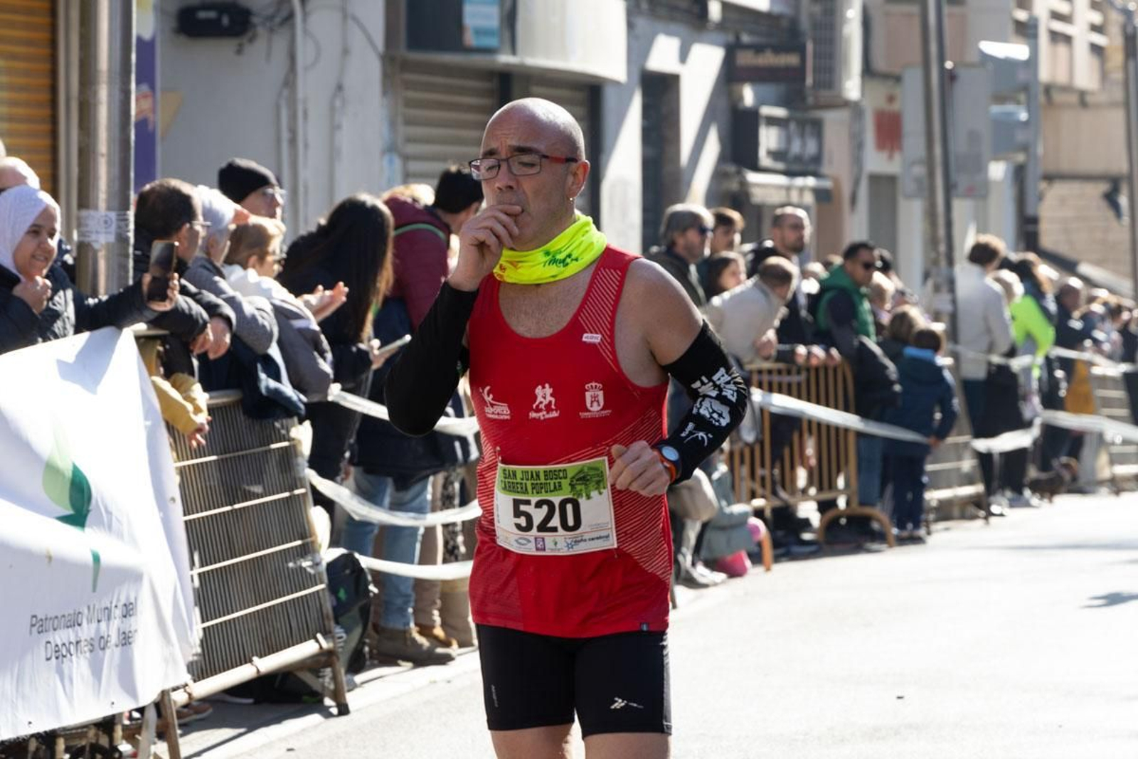 Deporte y solidaridad se unen en la IV Carrera Popular IES San Juan Bosco, en imágenes
