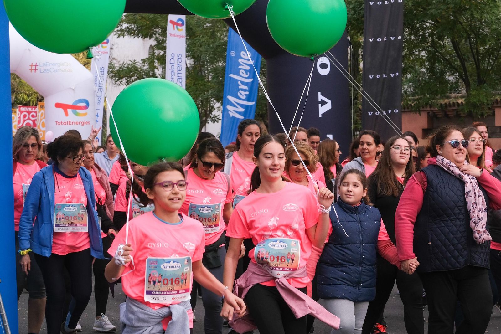 Búscate en la carrera de la mujer