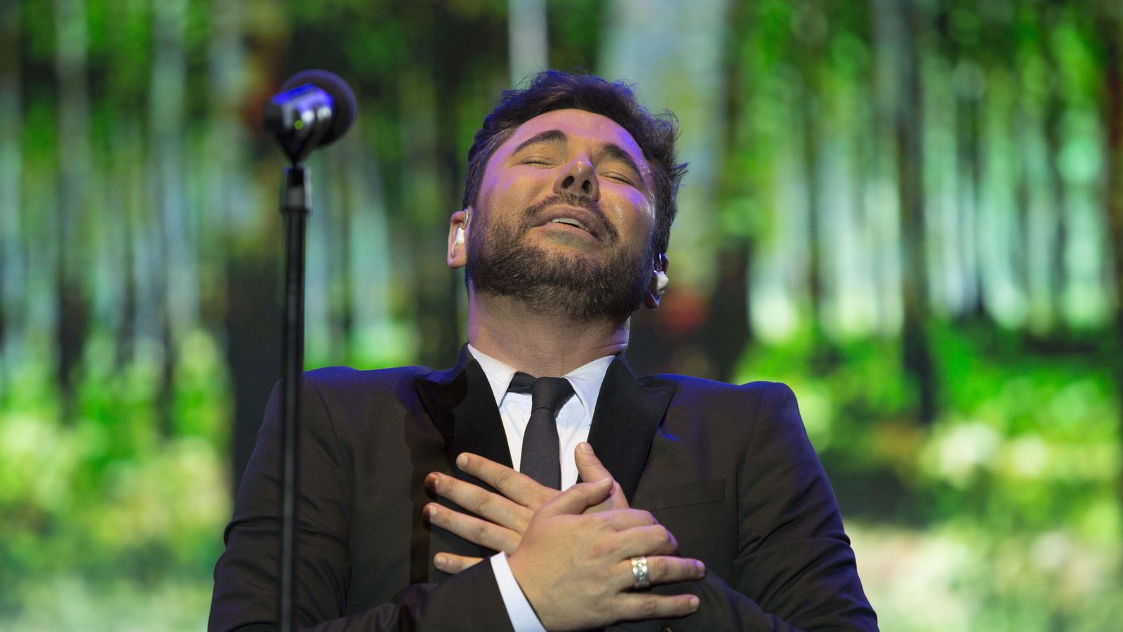 Entre otros artistas, Miguel Poveda actuará este verano en Fibes.