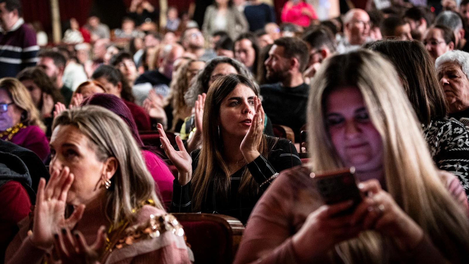 Búscate entre las mejores imágenes de la tercera sesión de cuartos de final del COAC 2025