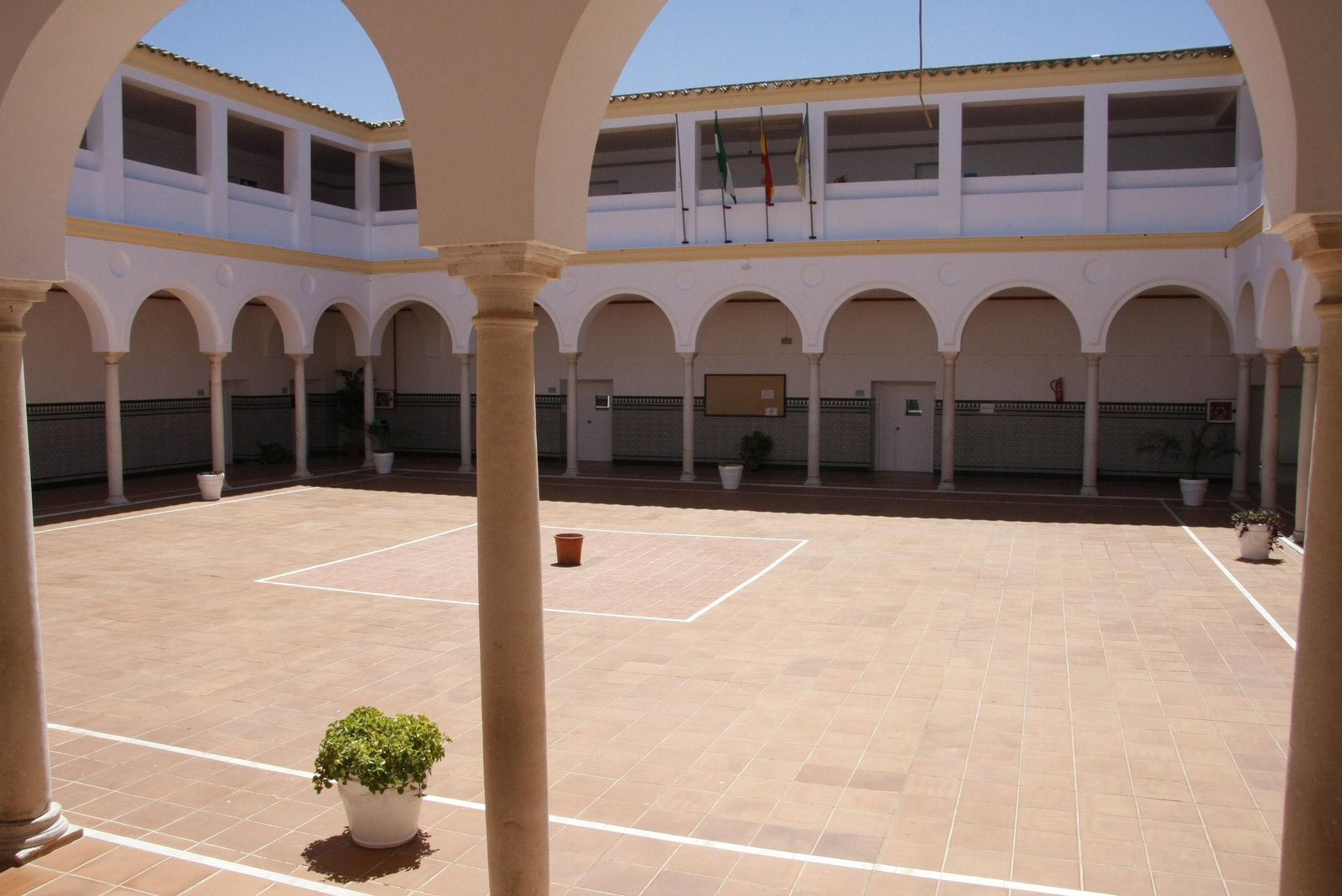 El acto cultural se celebrará en el patio del histórico edificio.