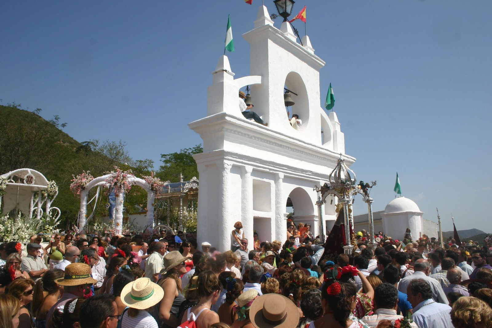 Romería Reina de los Ángeles Romería Reina de los Ángeles