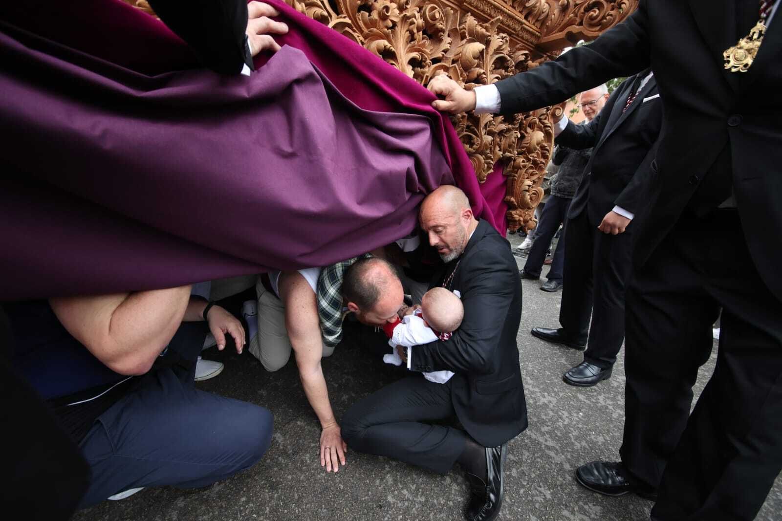 Imágenes de la hermandad de la Paz de Fátima