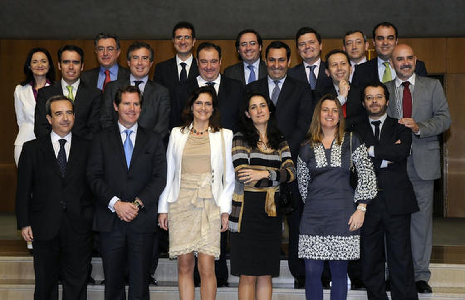 La representación del Grupo Joly que ha estado presente en la entrega de las Medallas de Andalucía. / Juan Carlos Muñoz · Juan Carlos Vázquez