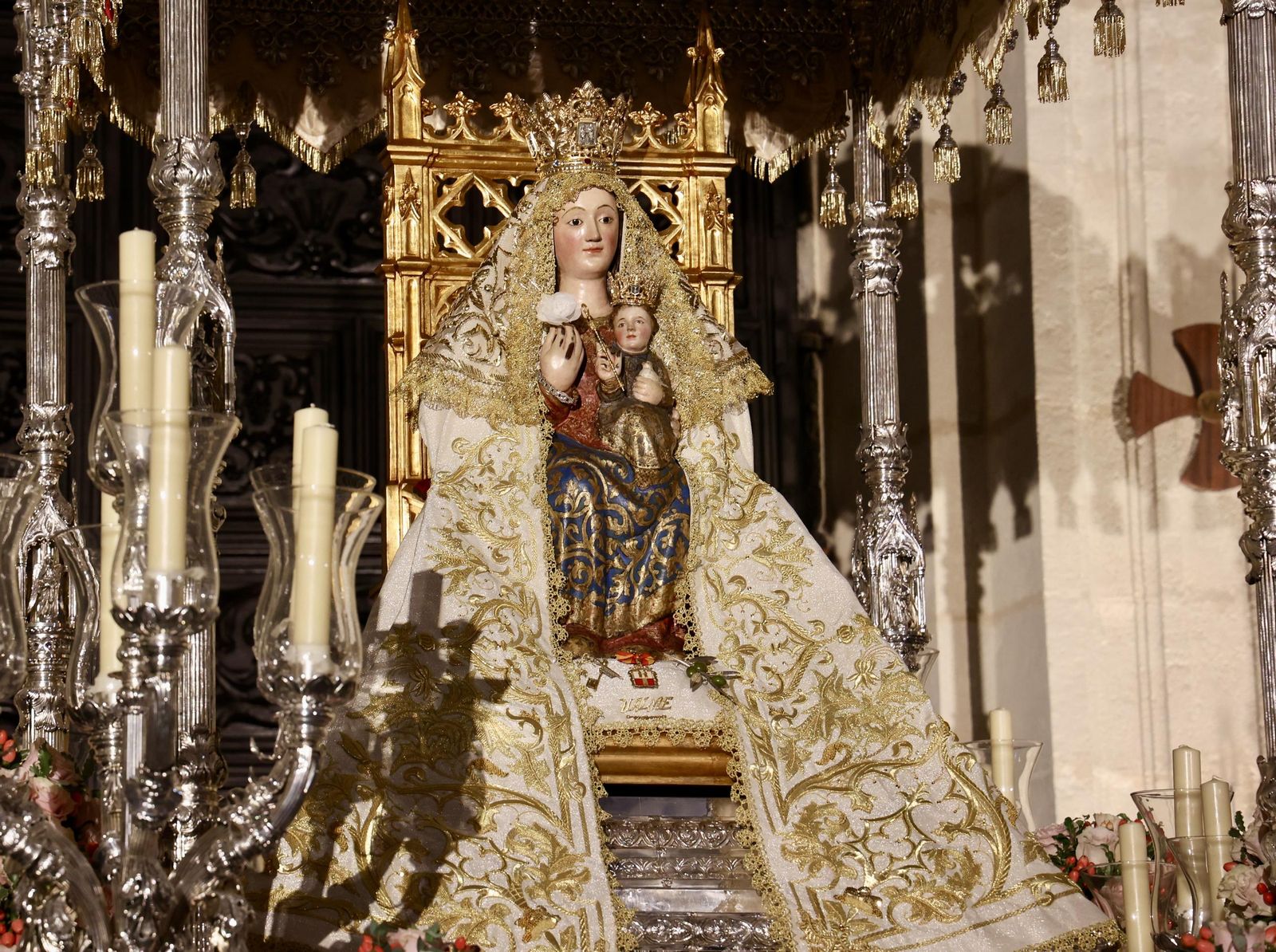 La Virgen de Valme, Consolación y Setefilla ya están en la Iglesia del Sagrario