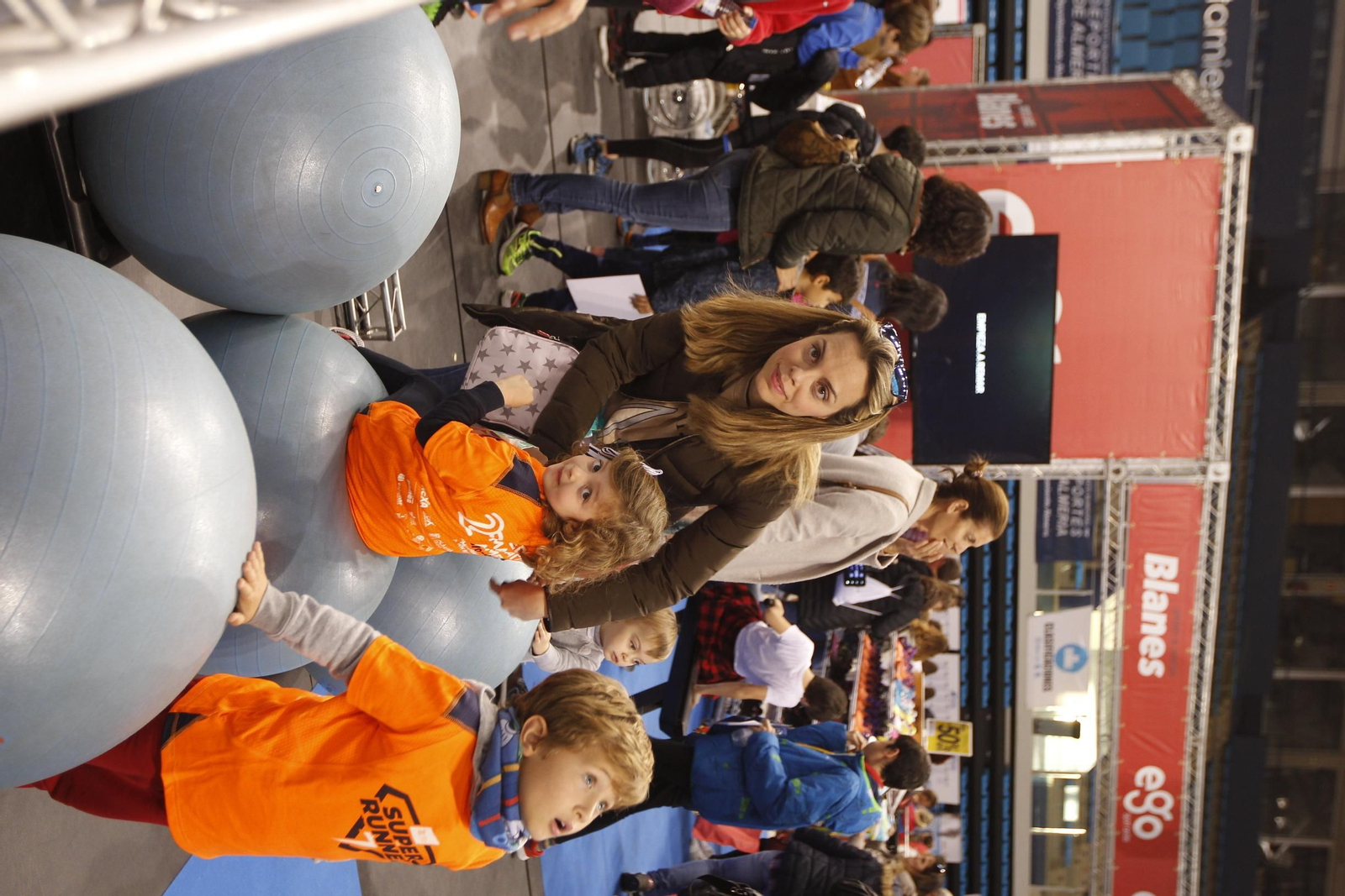 Fotogalería de la Feria del Corredor y las carreras infantiles.