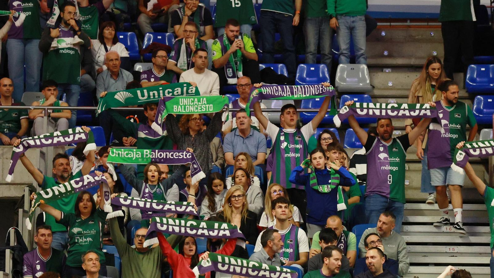 Búscate en las gradas del Carpena en el Unicaja-Reggiana de BCL