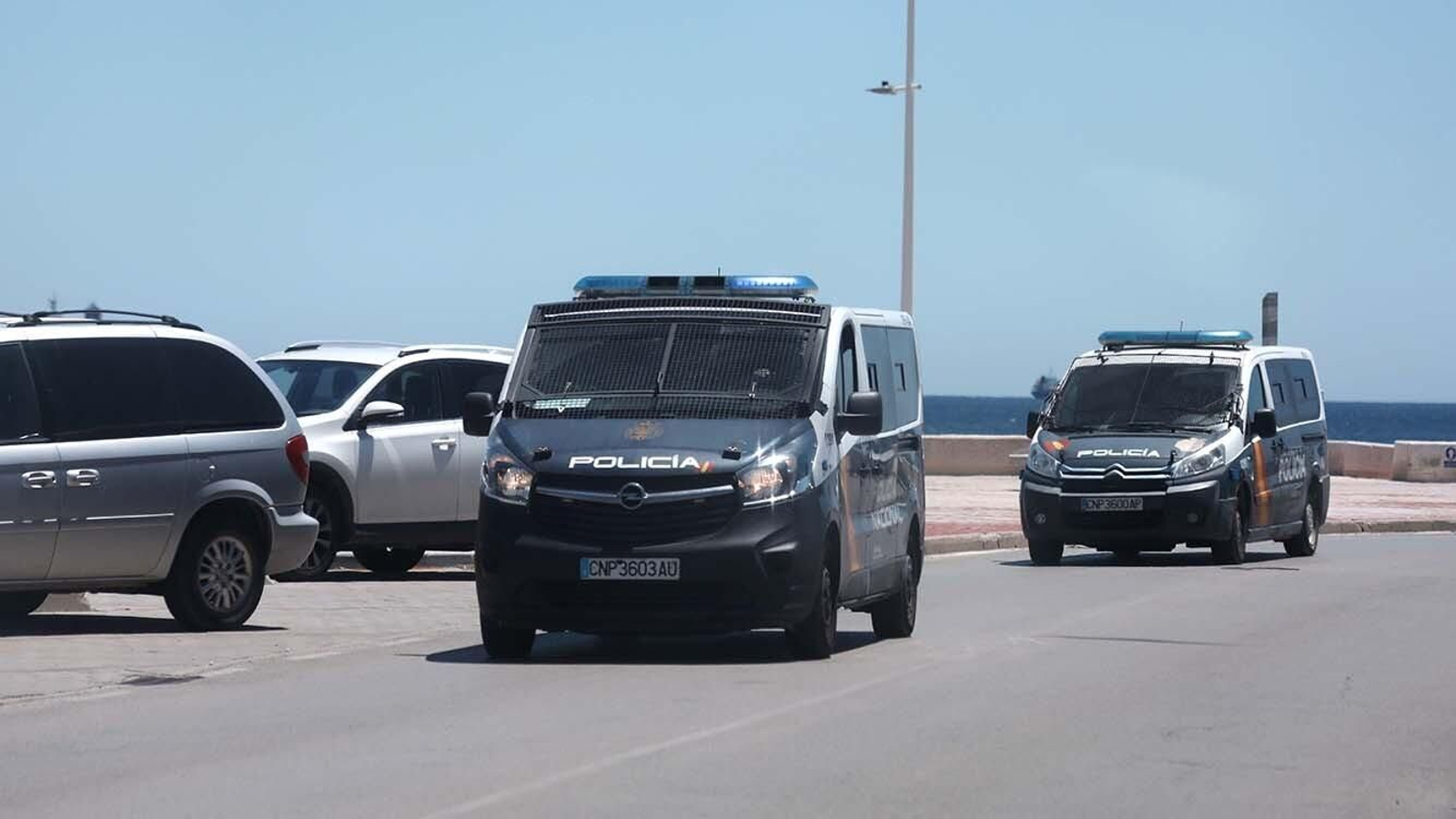 Las fotos de los destrozos del mobiliario urbano en la Línea de la Concepción