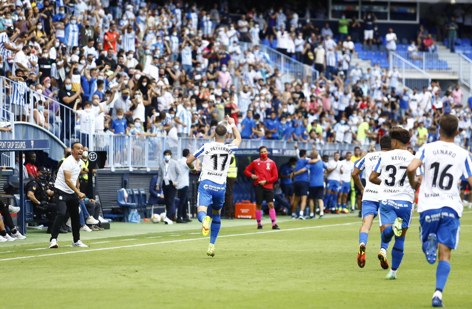 Las fotos de la victoria del Málaga CF ante el Fuenlabrada