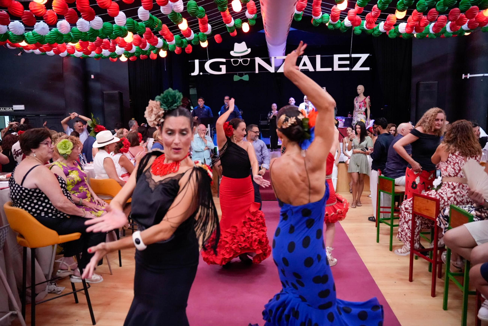 La final del concurso de sevillanas en la Lola