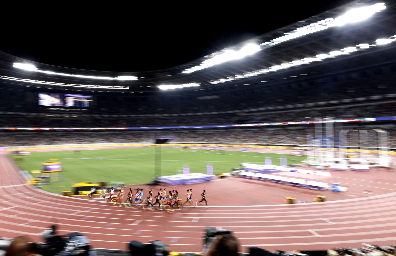 Las mejores imágenes del triunfo de Seville en 100 metros y del resto del Mundial de atletismo