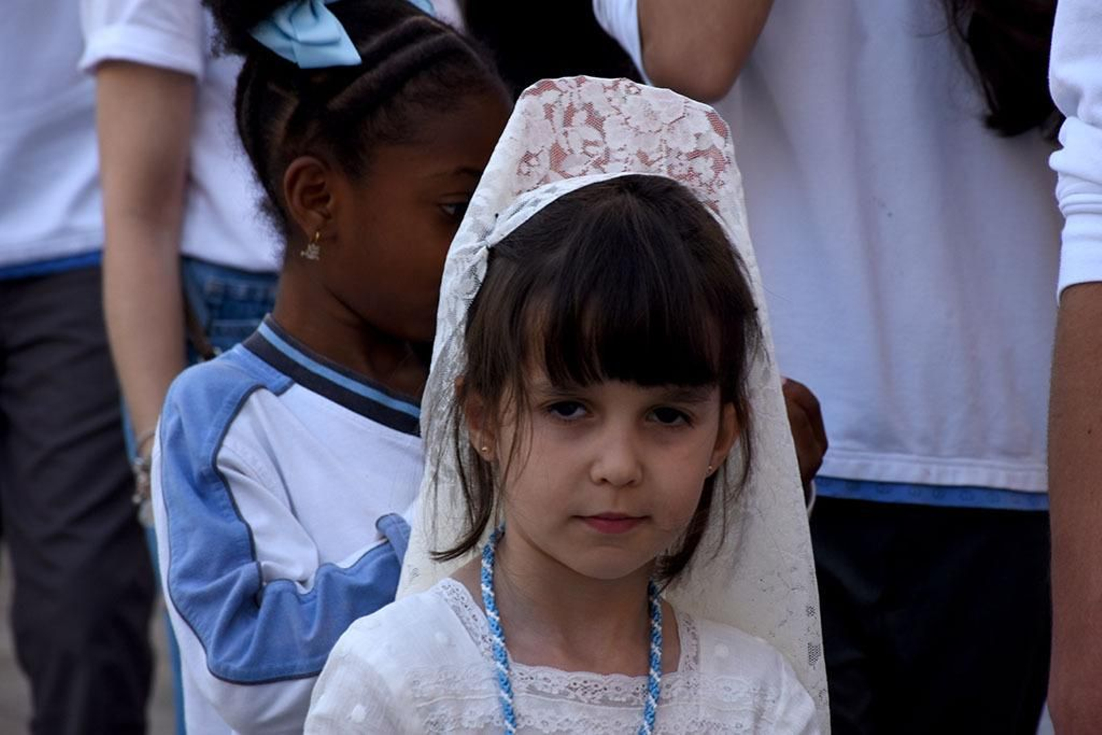 Imágenes de la procesión de la Virgen Milagrosa del colegio San Vicente de Paúl