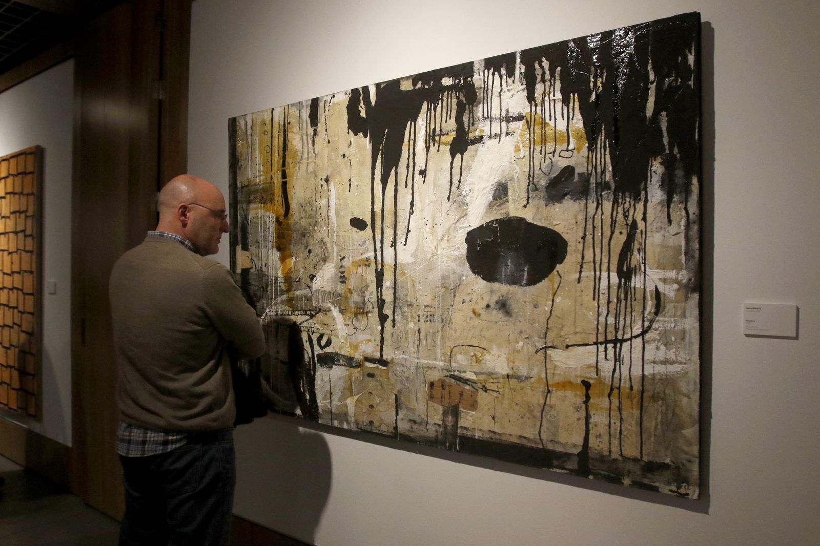 La exposición de la Colección Bassat en la Fundación Cajasol, en fotos