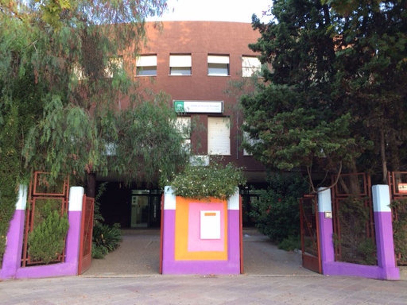 El IES José Luis Tejada de El Puerto acogerá la mesa redonda con mujeres este lunes.