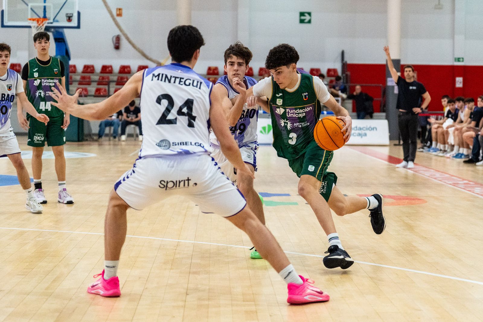 Liga U22: El Unicaja vence al Bilbao Basket con un estelar Alonso de la Iglesia (86-66)