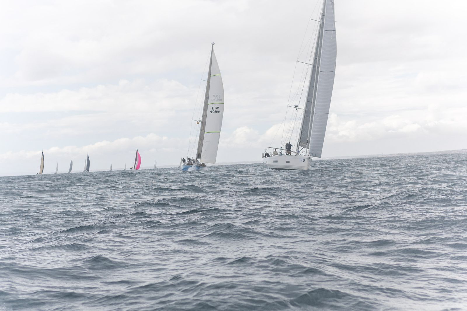 Imágenes de la partida de la Regata Oceánica Huelva-La Gomera