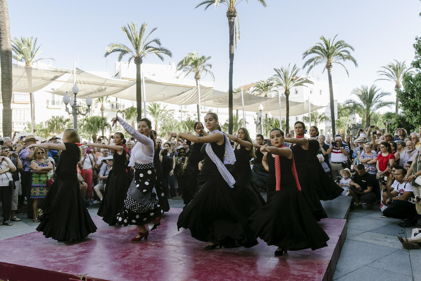 Fred Olsen trae a Cádiz a más de 5.000 cruceristas