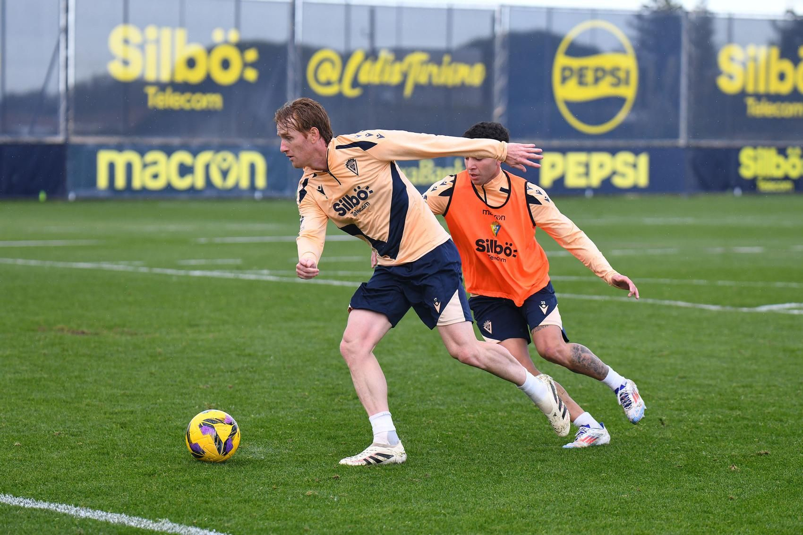 Álex Fernández en un entrenamiento.