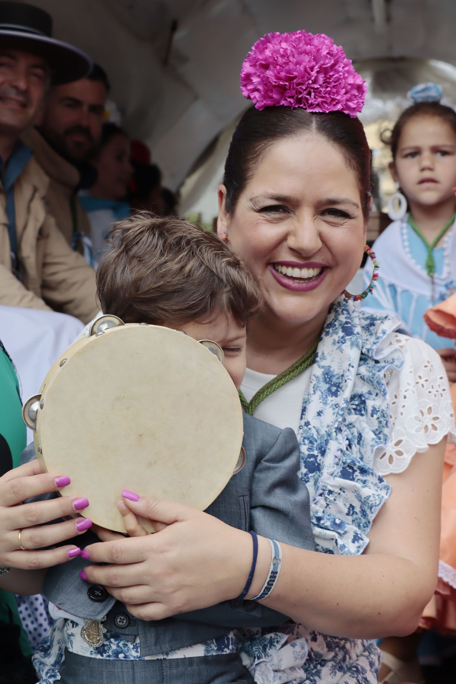 Imágenes de los carros de la Hermandad del Rocío de Huelva