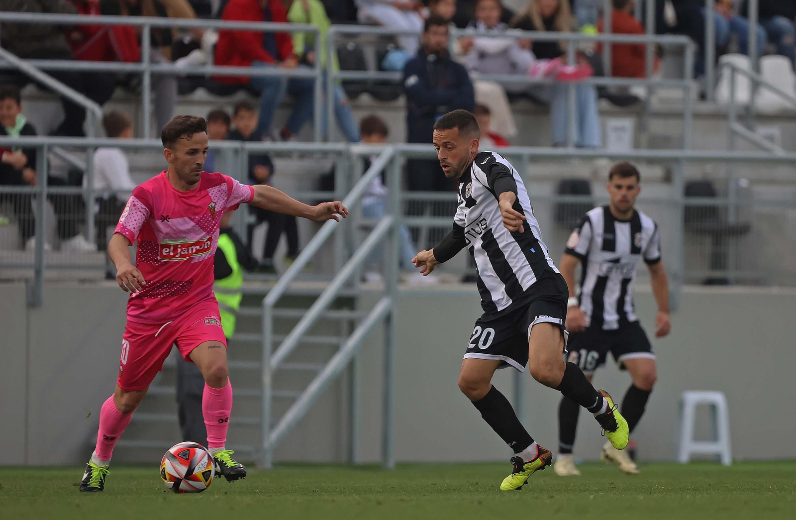 Las mejores fotos del Balona - San Roque de Lepe de Segunda RFEF