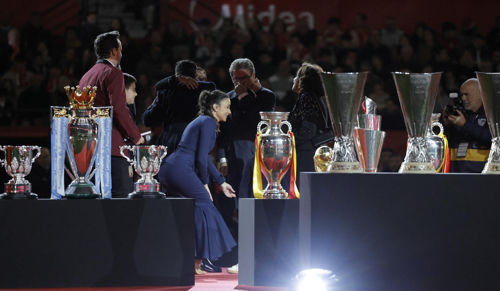 Las imágenes del homenaje a Jesús Navas