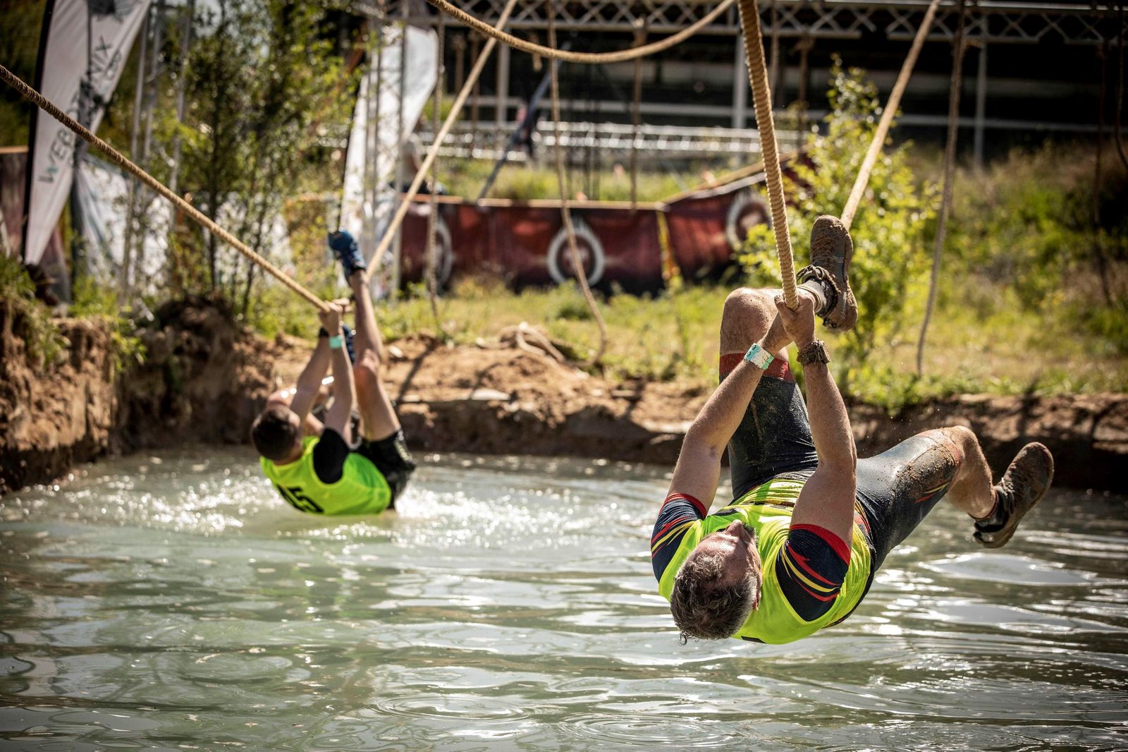 Dos participantes en una de las pruebas anteriores de la Farinato Race