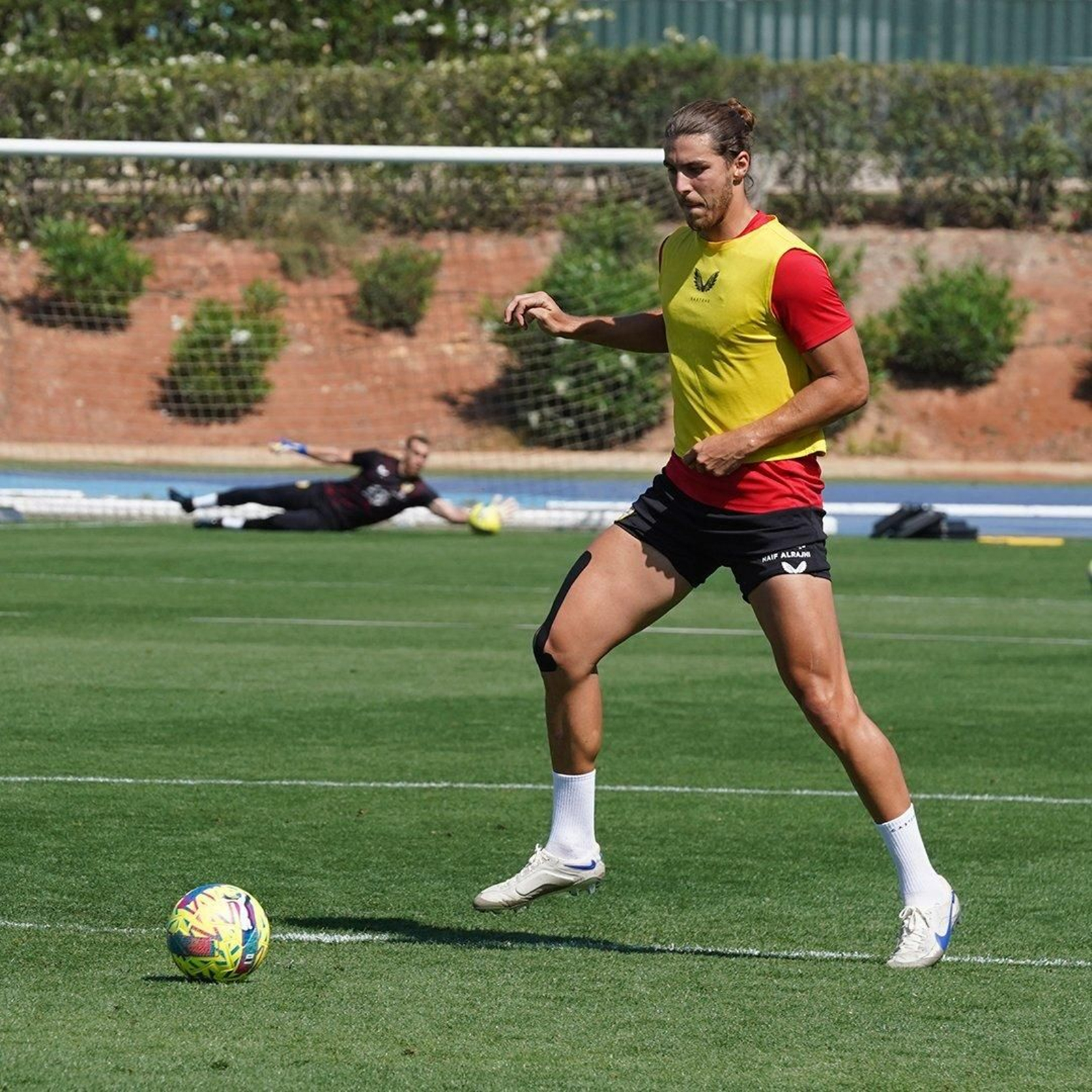 Babic renovó en junio de 2022 hasta 2026, pero va a tener muchas novias en verano