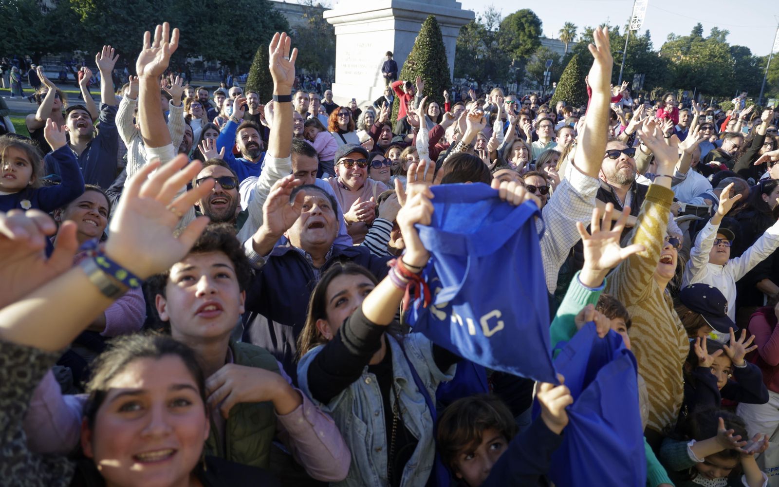 Las imágenes de la Cabalgata de los Reyes Magos en Sevilla