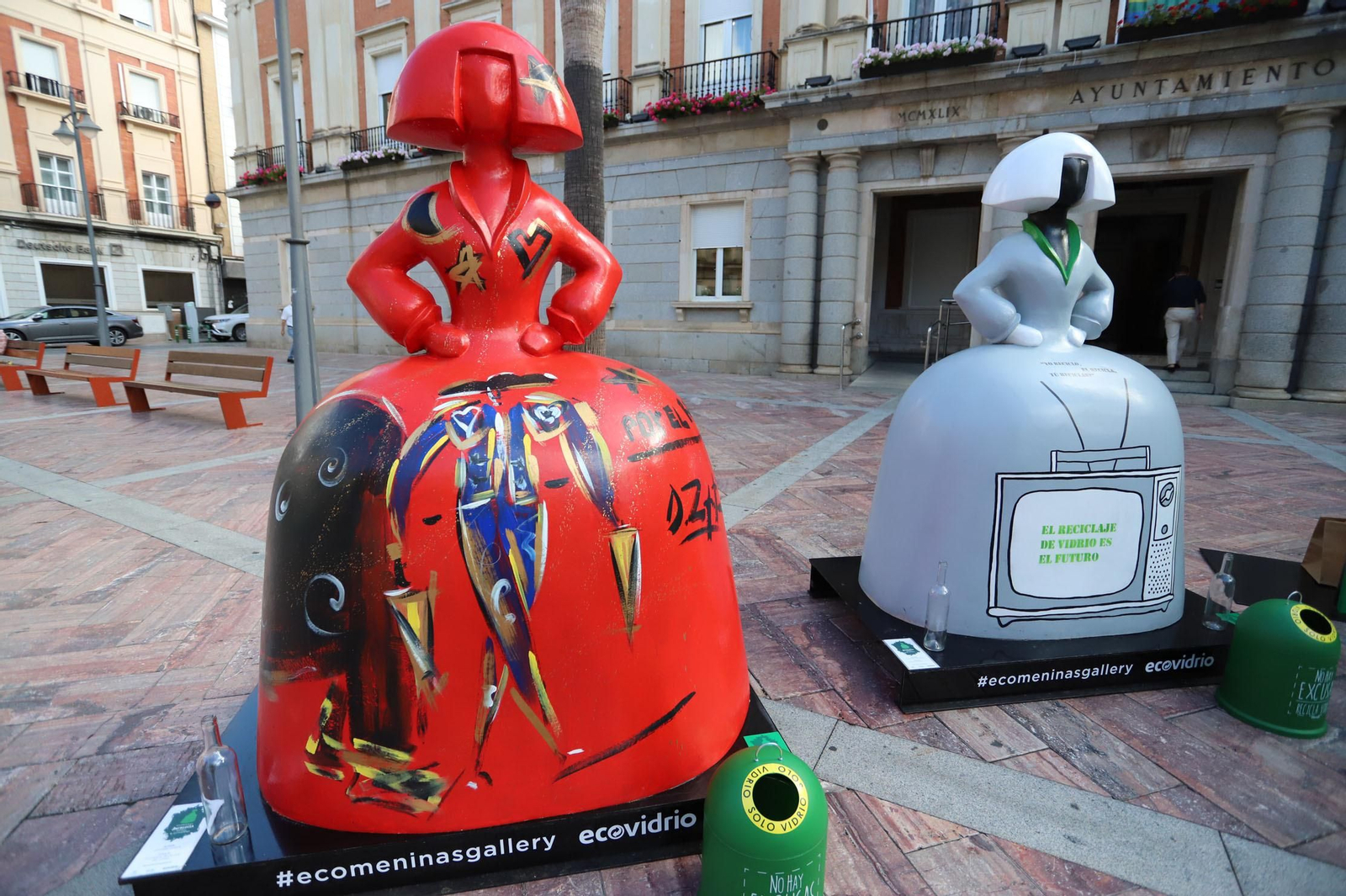 Dos de las esculturas.