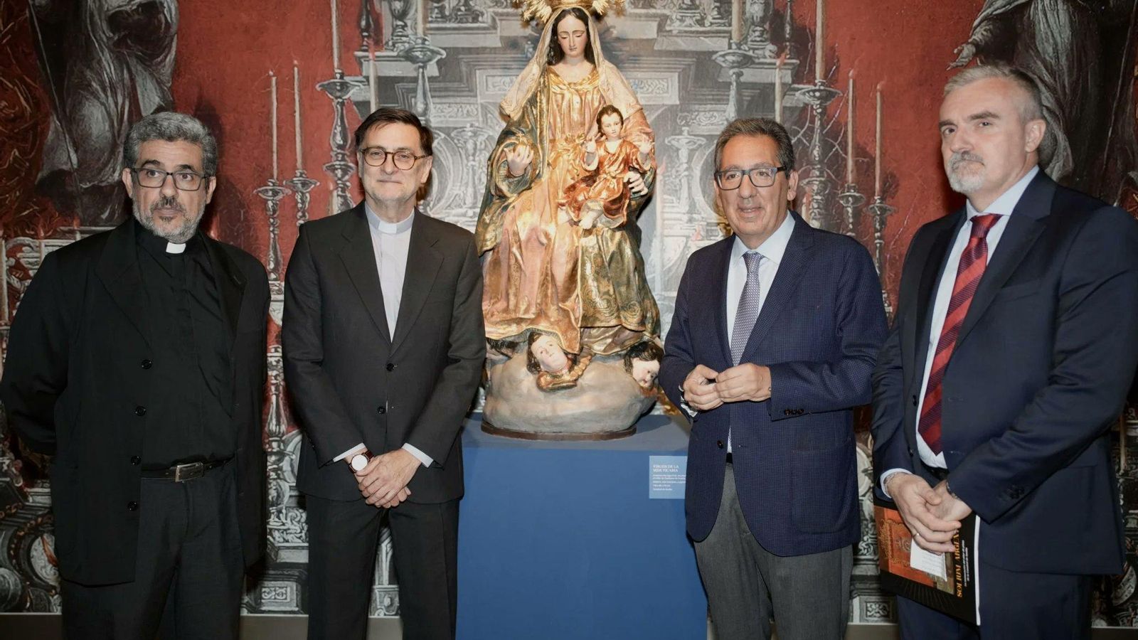 Acto de inauguración de la muestra en Cajasol Acto de inauguración de la muestra en Cajasol