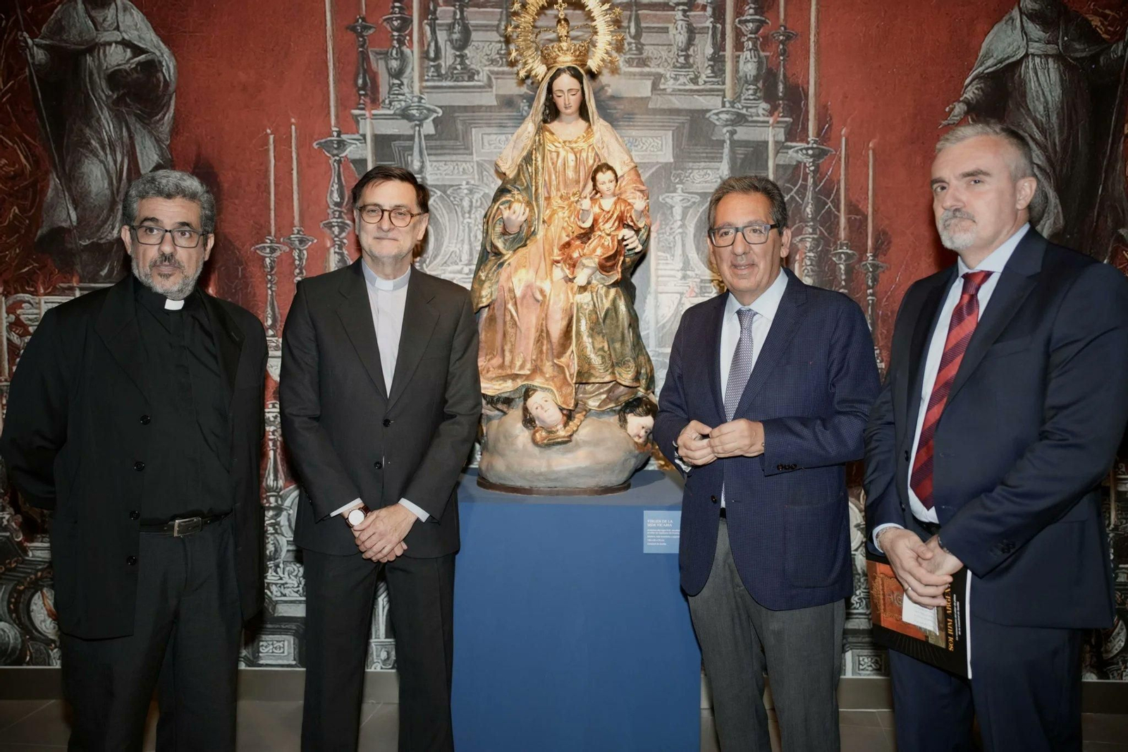 Acto de inauguración de la muestra en Cajasol Acto de inauguración de la muestra en Cajasol