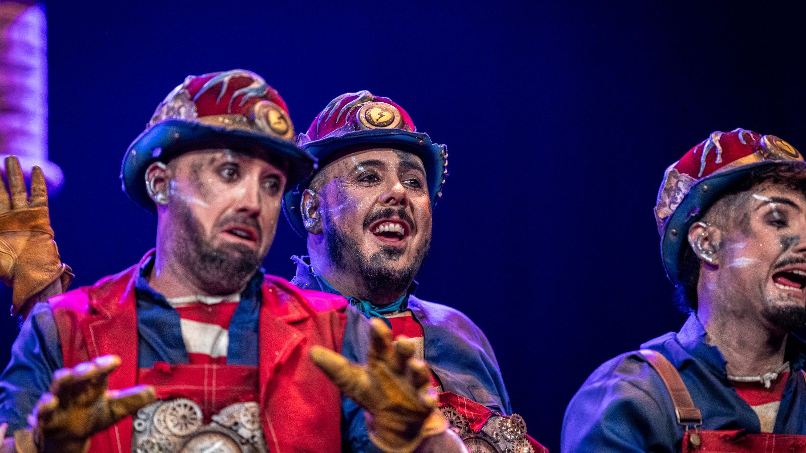 Búscate entre las mejores imágenes de la primera sesión de semifinales del COAC 2025