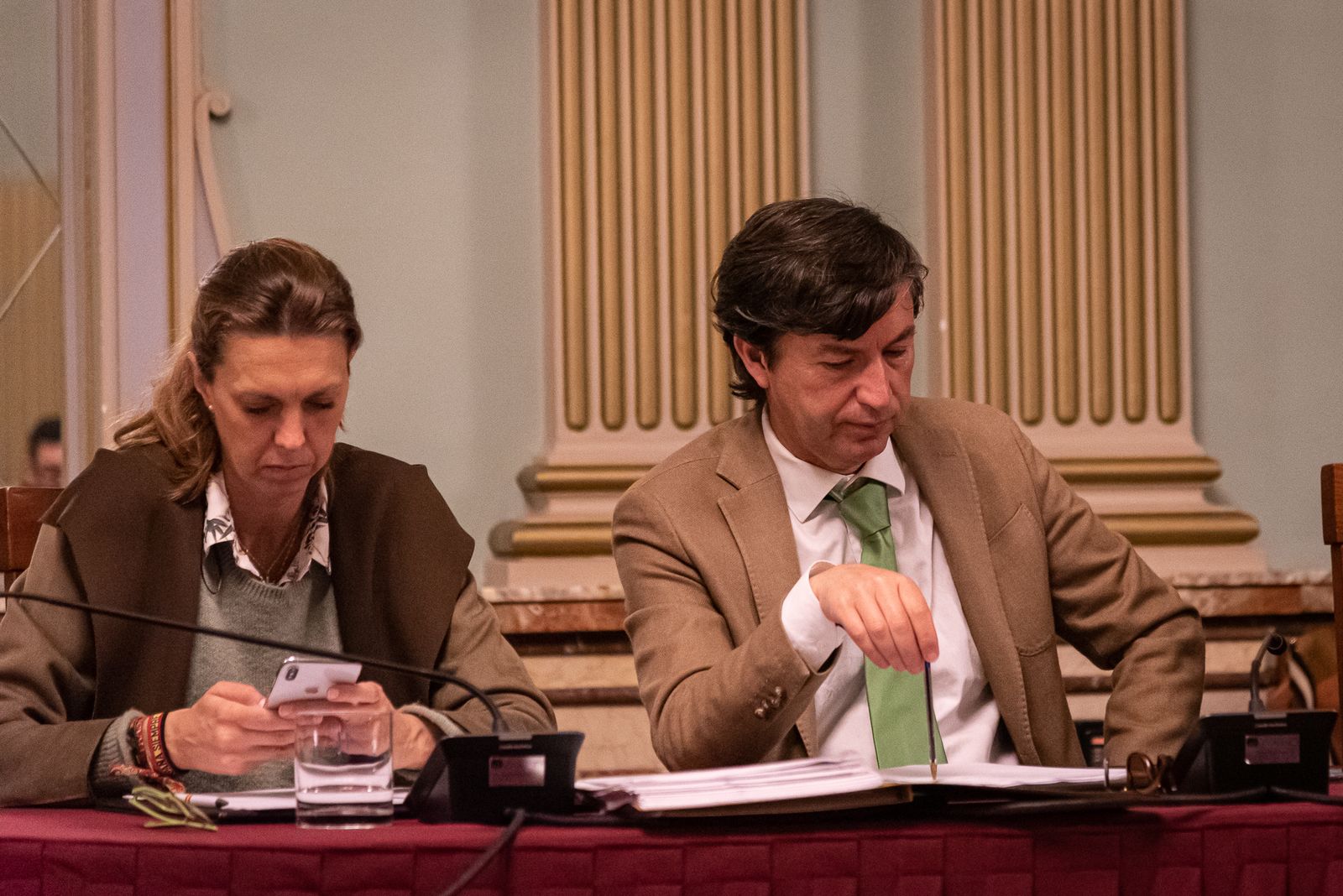 Imágenes del pleno extraordinario para la aprobación de los presupuestos del Ayuntamiento de Huelva