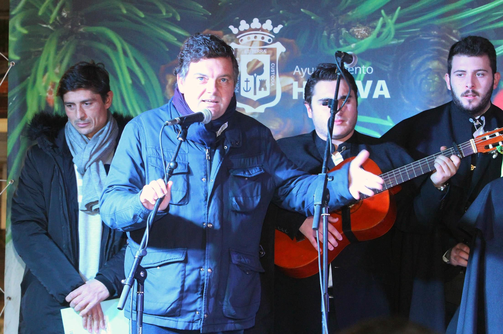 Imágenes del cuentacuento de la Navidad de Huelva Información.