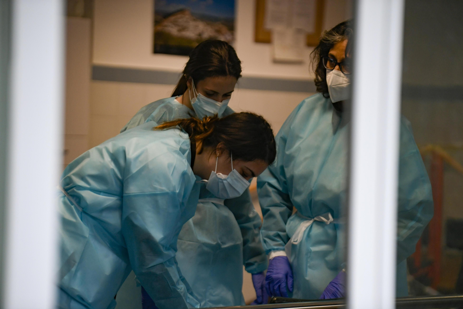 Fotos: segundo día de vacunas en Granada