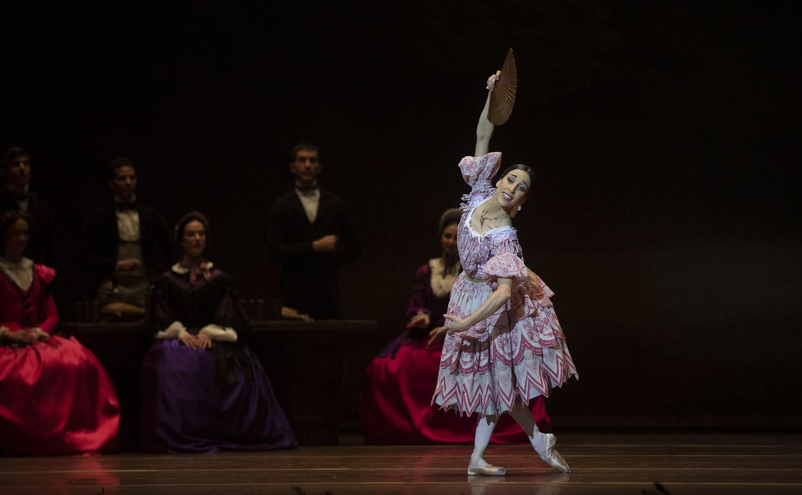 Las imágenes de 'Giselle' en el Teatro de la Maestranza