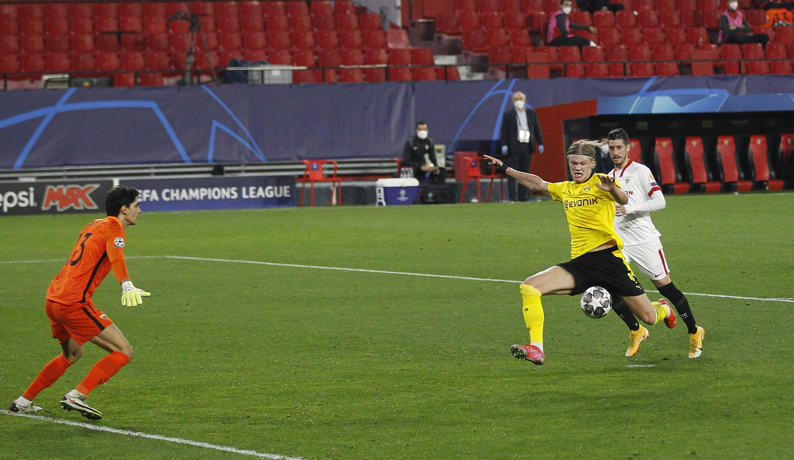 Las imágenes del Sevilla-Borussia Dortmund de Champions