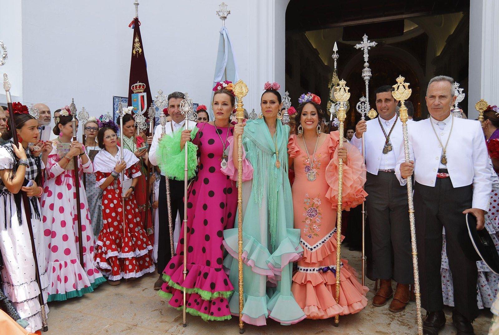 Presentación de la Hermandad de Huelva ante la Blanca Paloma