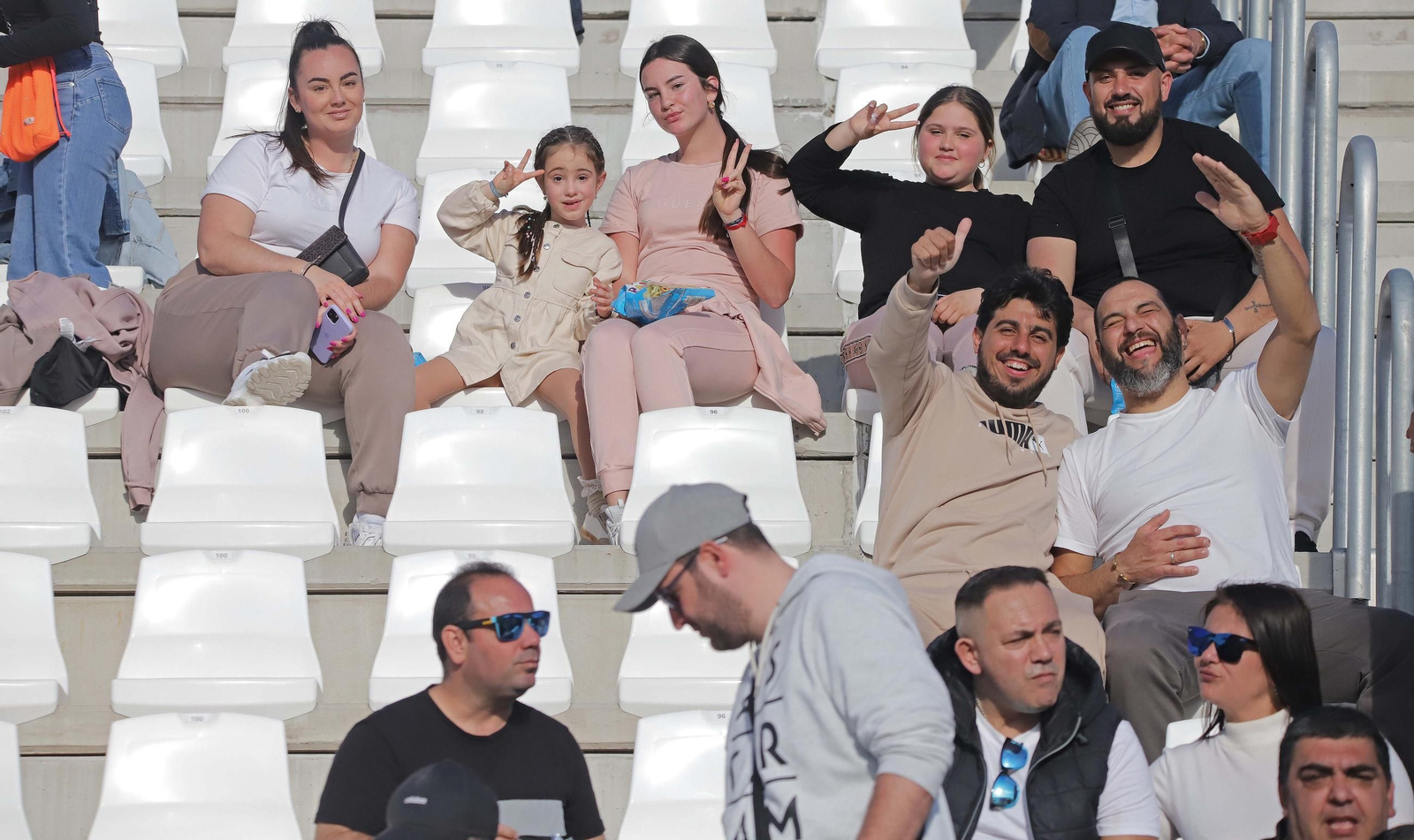 Búscate en el Ciudad de La Línea durante el Balona - Xerez Deportivo de Segunda Federación