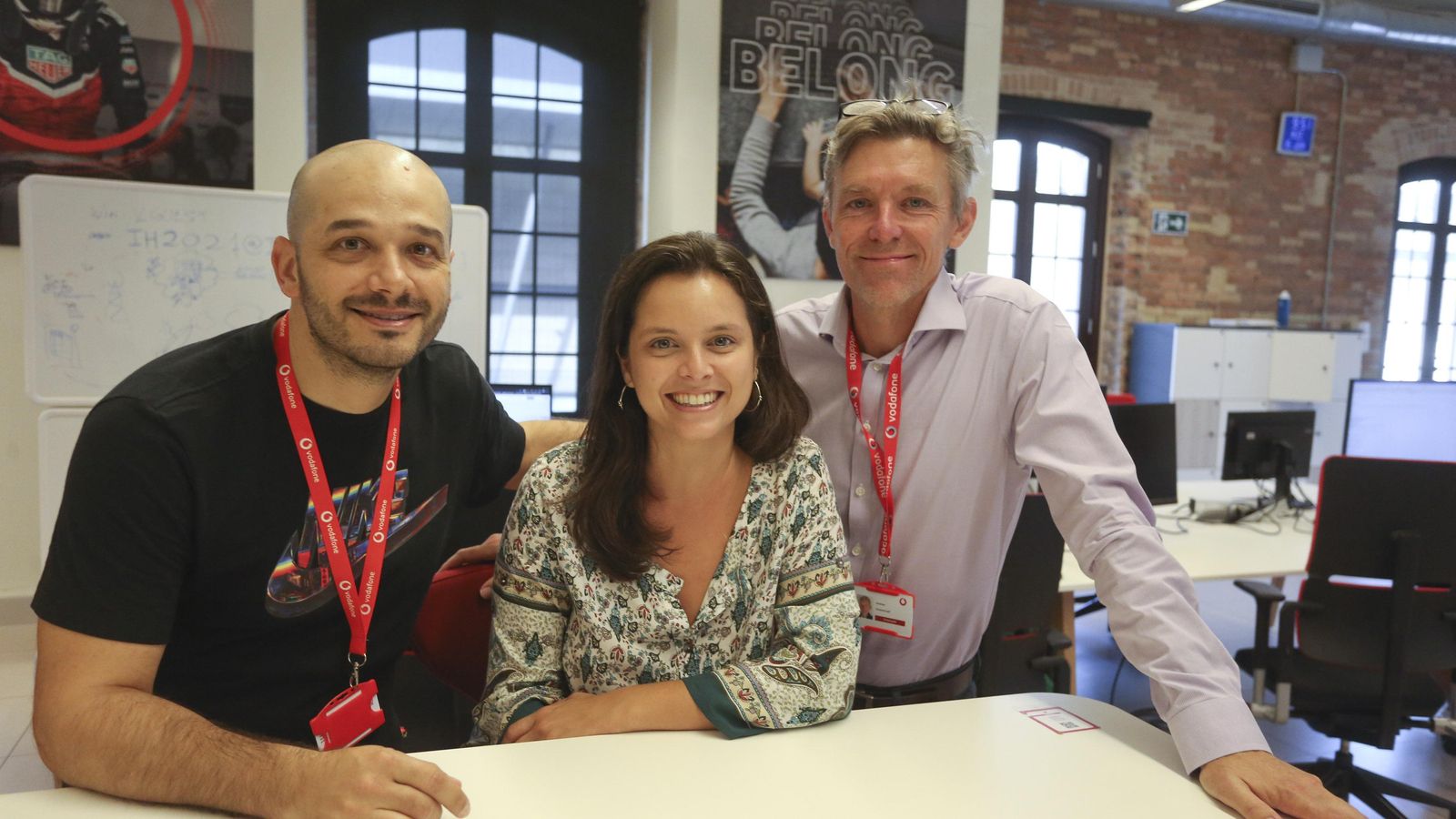 Eduardo Manzur, Lucía Núñez y Andrew Gommersall