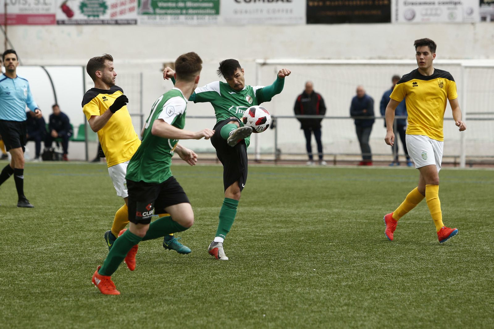 Los de Jaime Morente tuvieron que remontar el tanto incial del atarfeño Jordi.