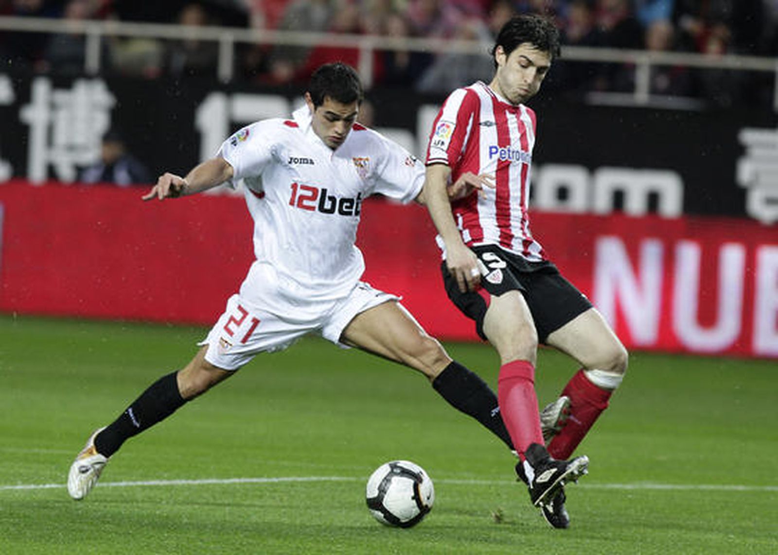El Sevilla no pasa del empate en casa ante el Athletic de Bilbao. / Antonio Pizarro