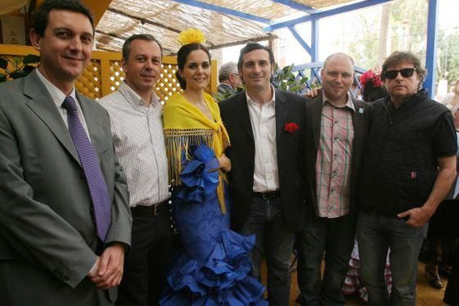 Miguel Berraquero, gerente del Diario, con los directivos de Ikea Ibérica Sylvain Laval, Almudena Plaza, José Luis Beltrán, José Antonio Osuna y Stefano Baiardelli.

Foto: Vanesa Lobo